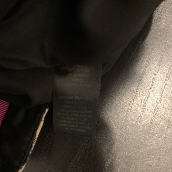 White House Black Market Purple & Lavender Floral Flare Skirt Women's Size 0 - Picture 9 of 9